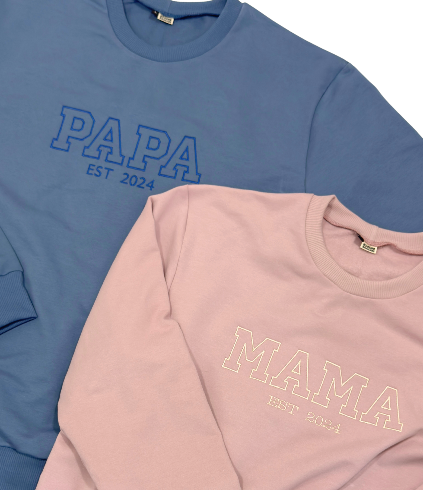 Geborduurde mama Sweater roze college stijl -  MAMA met jaartal